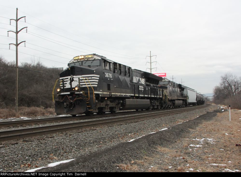 NS 3676 leads 11Z